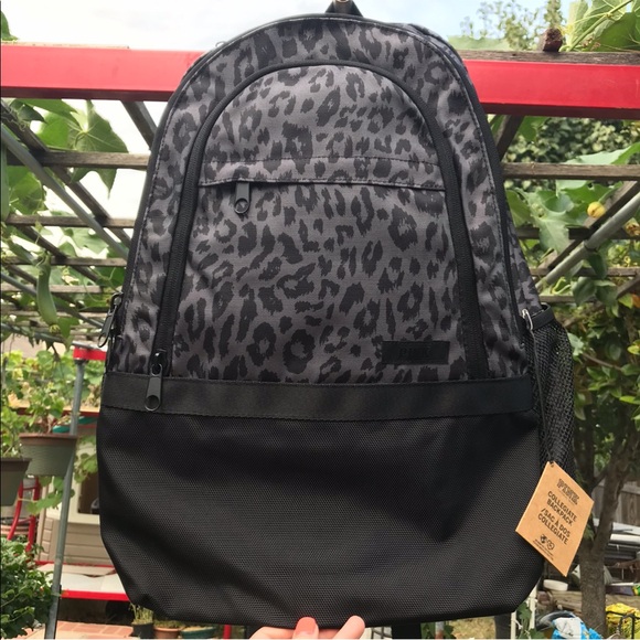 New! Victoria’s Secret pink backpack - Picture 2 of 7